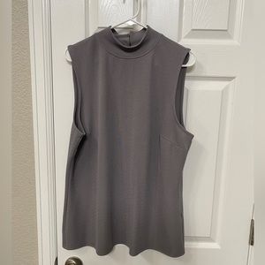 Gray mock neck tank banana republic size XL